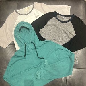 Urban Outfitters 3 Piece T-Shirt Bundle Size L